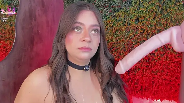 sarah-bonneth online show from February 25, 12:48 pm