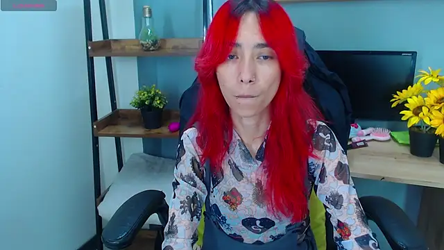 Erika Stevens online show from April 8, 3:58 pm