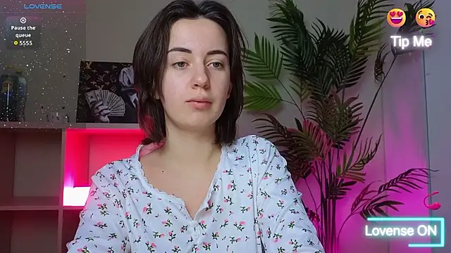 SweetieKendl online show from March 29, 9:58 pm