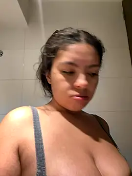 Snapshot of Nathcurly_ chatting on October 15, 3:31 am Nathcurly online show from October 15, 3:31 am