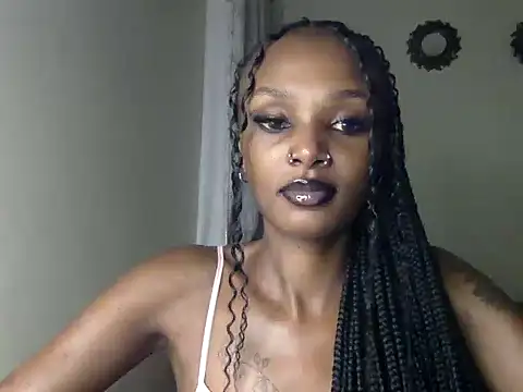 mavelous mia online show from May 31, 10:33 pm
