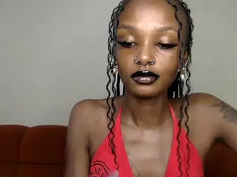 mavelous mia online show from June 12, 8:44 am