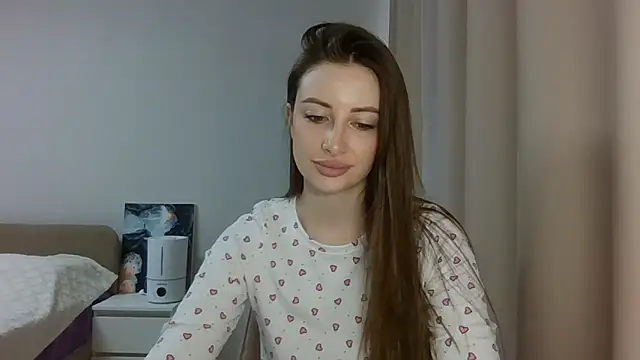 Jule Helen online show from March 25, 6:49 am