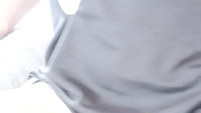 zhenzhen521 online show from April 7, 3:03 pm