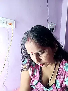 reemacouple007 online show from February 23, 9:53 am