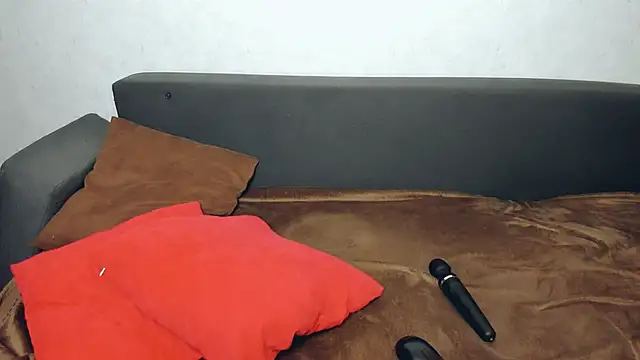 LayaFlow online show from November 5, 9:03 am