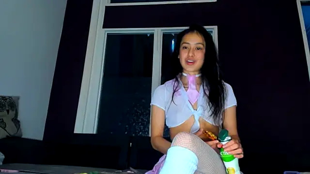 ValeryBaker  online show from September 11, 5:19 am