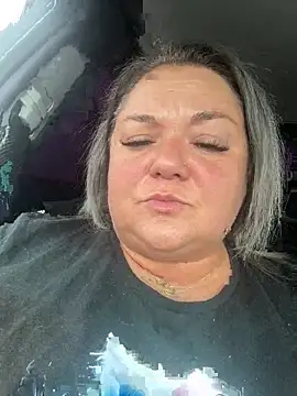 MikyVesela online show from September 27, 12:12 pm