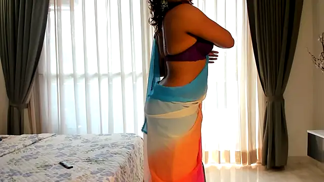 Bad Girl Kayra69 online show from February 24, 6:56 am