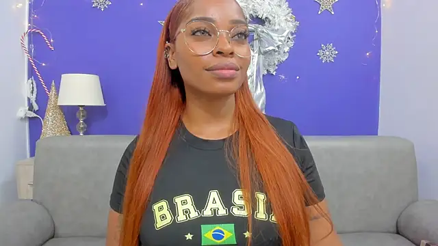 ShantalGomes online show from December 19, 8:23 pm