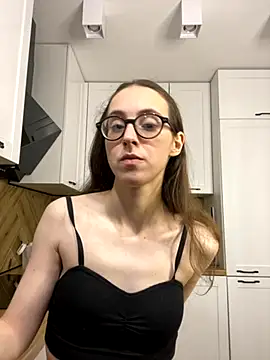 MartiniiSelenna online show from September 26, 7:50 am