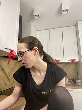 MartiniiSelenna online show from February 25, 7:29 am