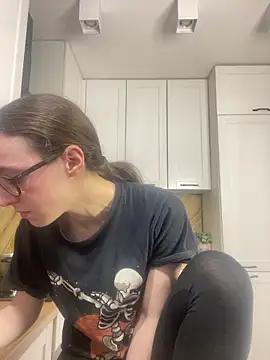 MartiniiSelenna online show from November 15, 6:58 am