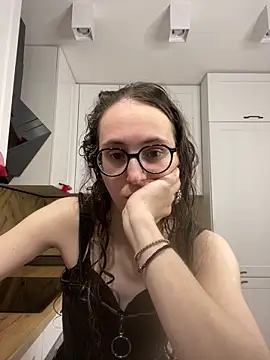 MartiniiSelenna online show from February 21, 6:47 am