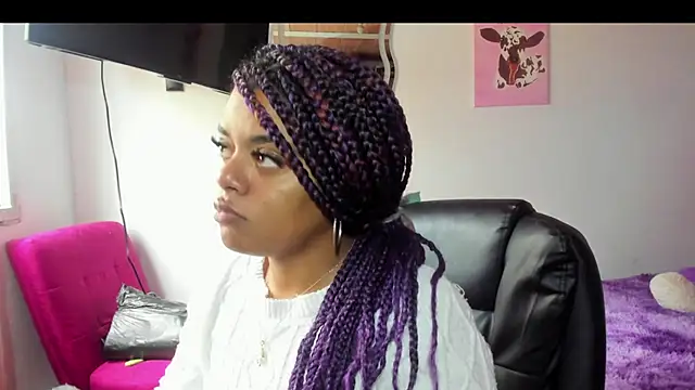 ladyrd1 online show from November 28, 8:12 pm