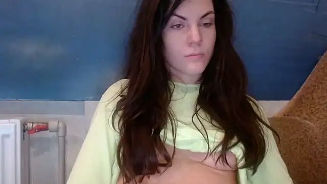 Snapshot of AliceTailor chatting on October 20, 4:43 pm AliceTailor online show from October 20, 4:43 pm