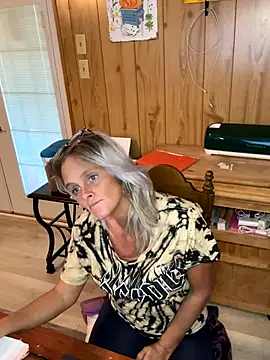 vixendoll87 online show from November 4, 4:12 pm