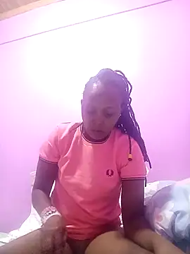 cute ella online show from November 27, 9:23 am