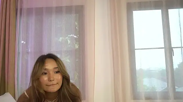 immahawaii online show from April 10, 6:30 am