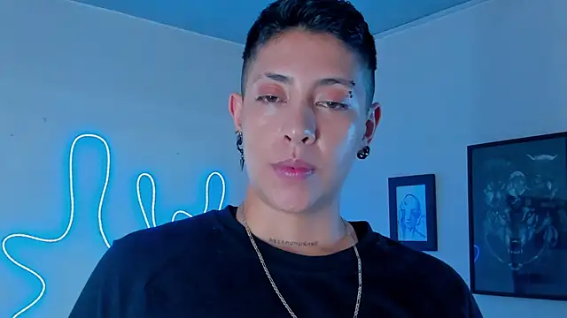 Aleja1214 online show from September 22, 1:37 am