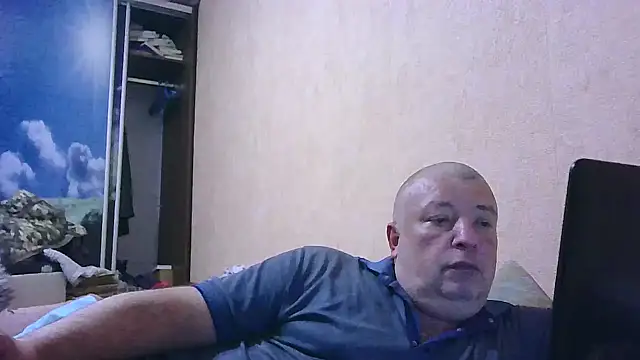 Snapshot of Art_Ass chatting on October 14, 5:59 pm Art Ass online show from October 14, 5:59 pm