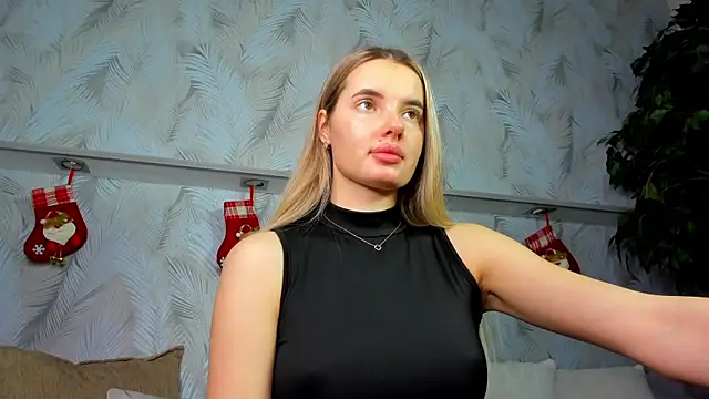 Erika Carpenter online show from January 9, 12:04 am