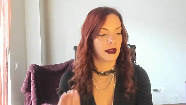 LilliLowexox online show from March 23, 8:42 am