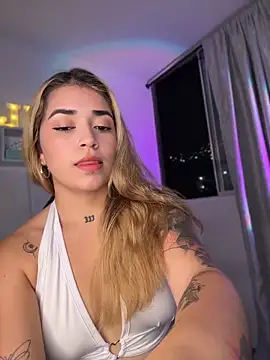 JoselinFlower  online show from June 13, 12:30 am
