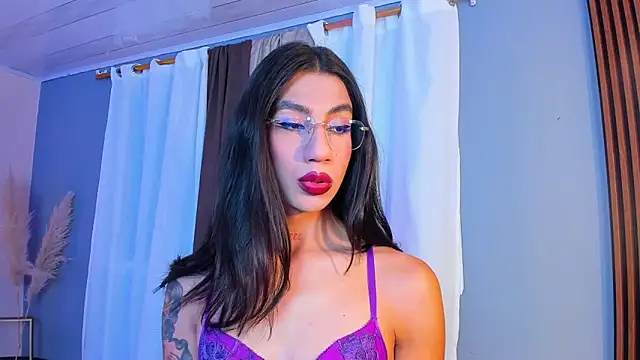 sofiaa grey  online show from November 2, 4:32 pm