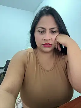 Sol biglips online show from June 1, 5:36 pm