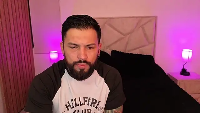 teseo and afroditha  online show from April 15, 3:29 am