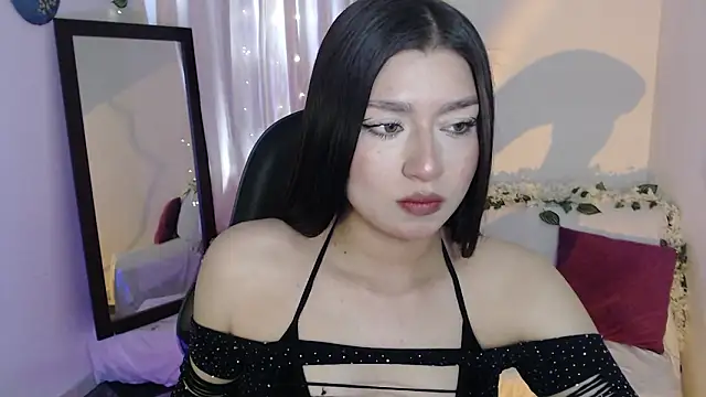 mily thomson b  online show from March 14, 8:32 pm