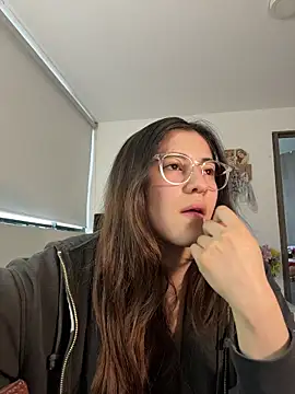 Pric3sgabi online show from December 4, 9:26 pm