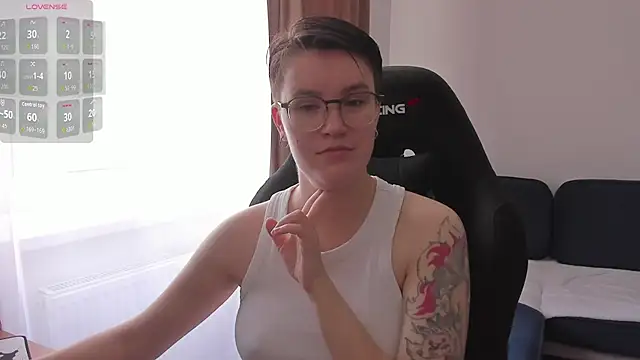JessieFlower online show from July 4, 7:48 am