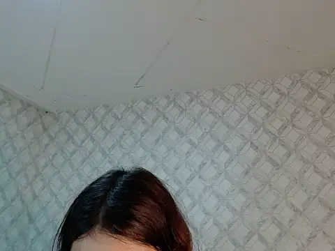 Emma-Wilson online show from May 8, 5:21 am