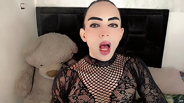 Michell Queen online show from January 17, 7:05 am