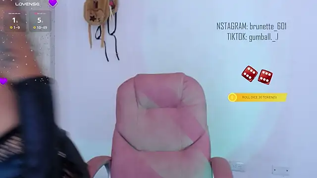 paula brunette online show from October 31, 4:36 am