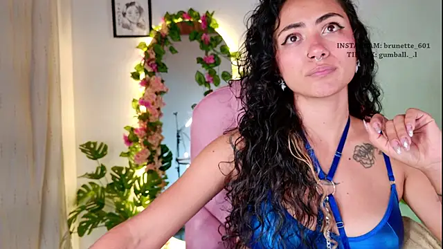 paula brunette online show from April 8, 3:52 am