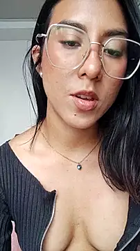 DaraBeckett online show from April 11, 10:13 pm