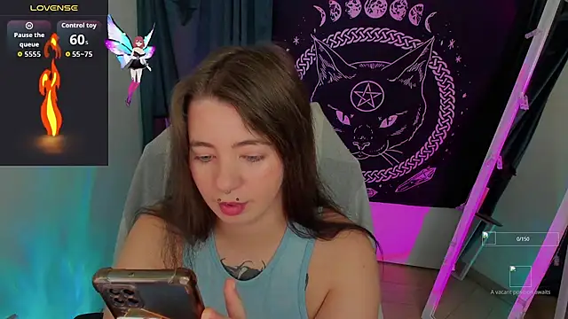 Snapshot of Sam_Mystery chatting on October 20, 1:14 pm Sam Mystery online show from October 20, 1:14 pm