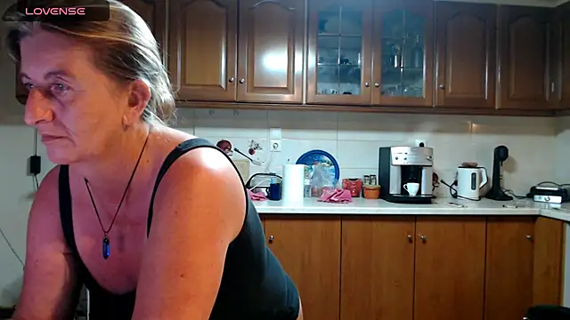 JennaDeluxe online show from November 6, 4:46 pm