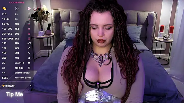 Miss Maya Mils online show from February 28, 1:16 am