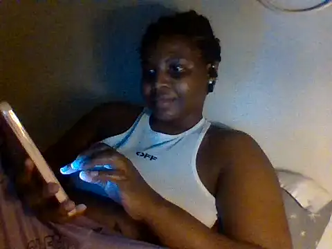 queenzuena online show from July 31, 9:38 pm