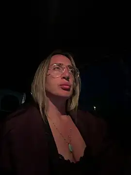 casalinga88 online show from April 4, 6:29 pm