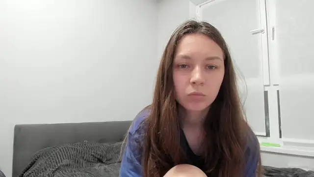 Adela Vetta online show from April 1, 4:59 pm