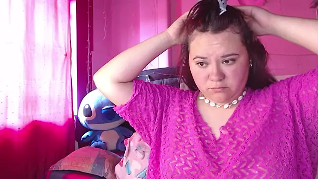 NikkiRous  online show from January 16, 2:46 pm