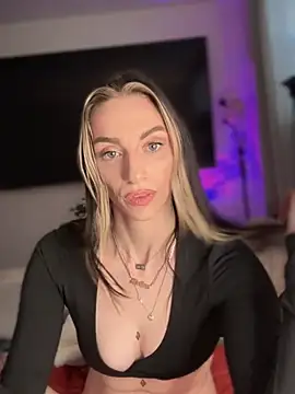 BrattyBae xo online show from February 23, 11:04 pm