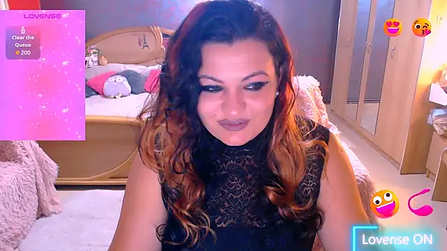 Ariellefoxy online show from July 5, 6:02 pm