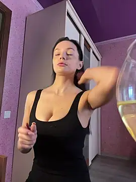 Kristis43 online show from June 3, 12:28 pm