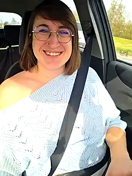 minierose online show from February 16, 12:05 pm